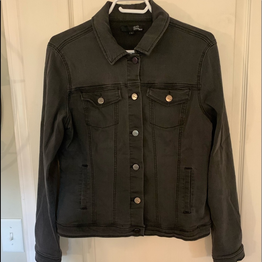 1822 Denim Jacket